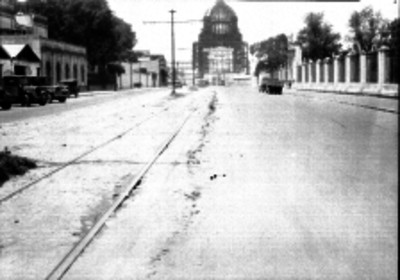 Construcción matálica del Palacio Legislativo