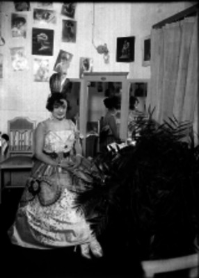 Actriz en un camerino, retrato