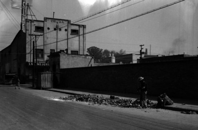 Cine César, vista general desde la calle adyacente