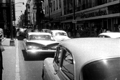 Tráfico vehicular sobre la avenida Madero de la Ciudad de México