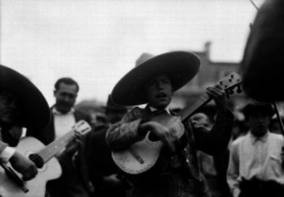 Mariachi cantando