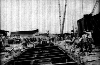 Obras de construcción de un canal de obra hidraulica