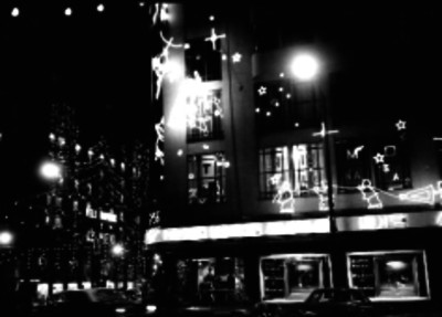 Iluminación navideña de edificios comerciales