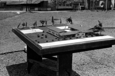 Maqueta probablemente de una escuela
