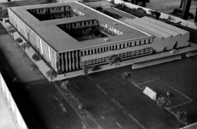 Maqueta de un centro escolar