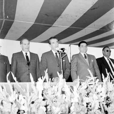 Adolfo López Mateos pronunciando un discurso en la inauguración de la Exposición Nacional Ganadera
