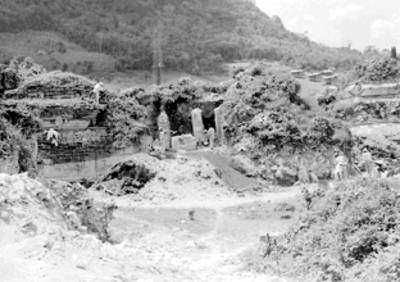 Trabajos de reconstruccion en los edificios A y B