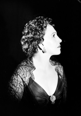 María Teresa Montoya, actriz