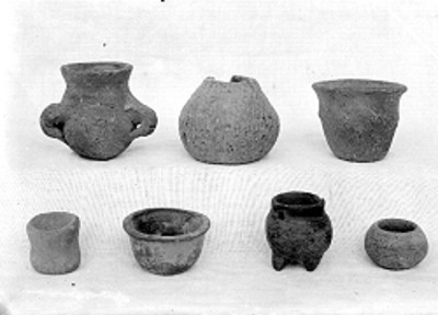 Lote de cerámica prehispánica de diversos tipos