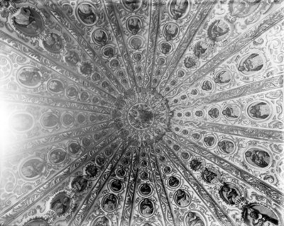 Cúpula interior del coro alto de la iglesia de Santo Domingo, detalle