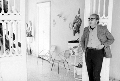 José Chávez Morado en una Sala, Retrato
