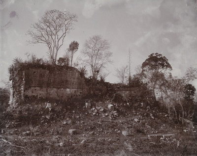 Ruinas arqueológicas del "juego de pelota de Chichén" Itzá