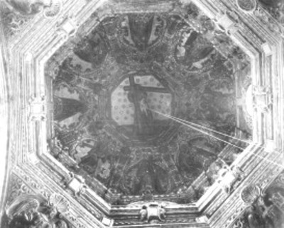Interior de la cúpula de la capilla del Santo Cristo en Tlacolula