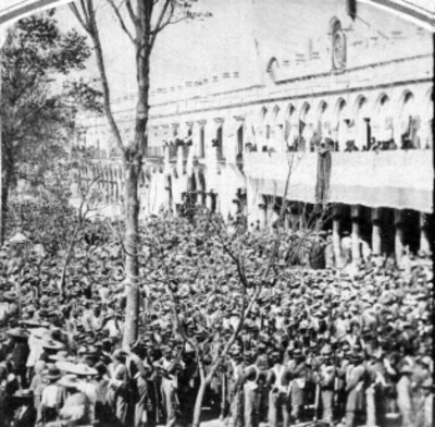 Entrada de Porfirio Díaz al Palacio Municipal de Puebla