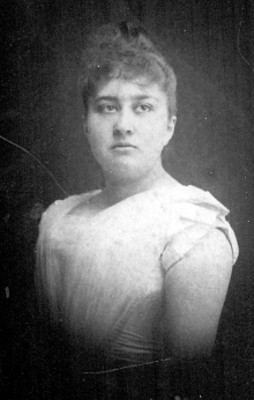Mujer, plano medio corto