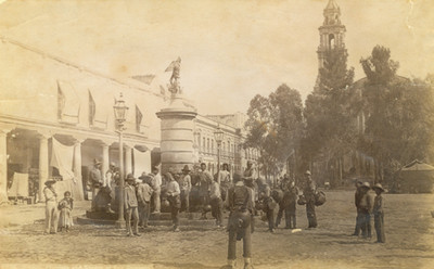 Fuente y Plaza en Santo Domingo, México, "5276. Mexico. Fountain and square at San Domingo"