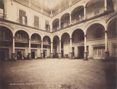Patio del hotel Yturbide