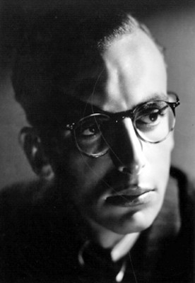 José Limantour de perfil tres cuartos, retrato
