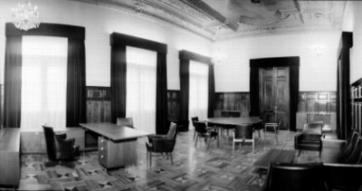 Oficina en el nuevo edificio de CONASUPO, interior