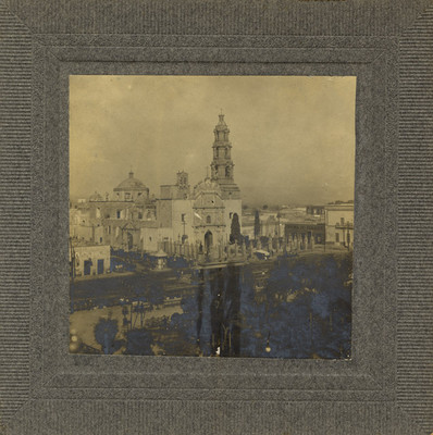 "Plaza principal de Aguascalientes", panorámica