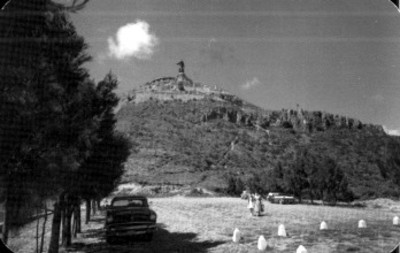 Vista del Monumento a Cristo Rey tomada por detrás
