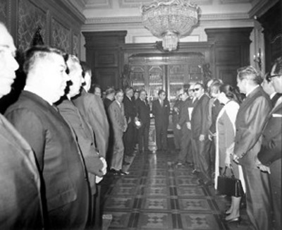 Directivos de la Sociedad Agropecuaria Mexicana fueron recibidos por el presidente Díaz Ordaz en Palacio Nacional