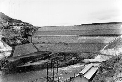 Presa Lázaro Cárdenas, vista parcial
