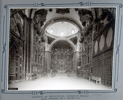 Nave principal y retablos