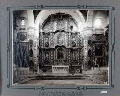 Vista del Altar en la Capilla del Tercer Orden