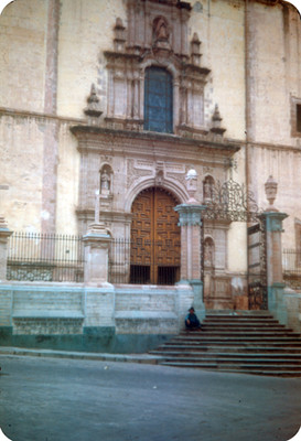 Acceso al Templo de