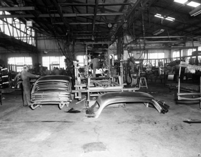 Planta automotríz, interior, vista parcial