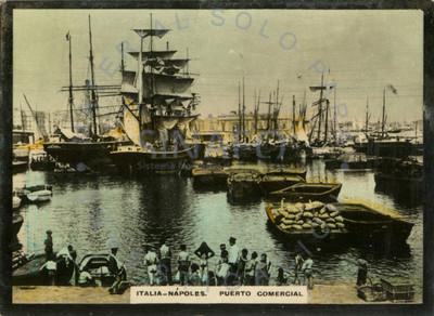 Italia - Napolés. Puerto Comercial
