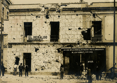 Oficinas de El Heraldo, destruidas por el bombardeo