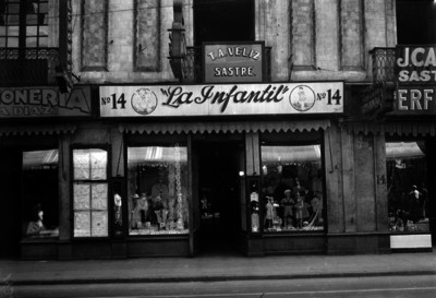 Tienda "La infantil", fachada