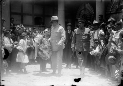 Venustiano Carranza durante homenaje luctuoso a Ignacio Zaragoza
