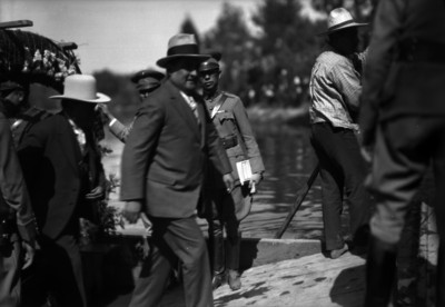 Emilio Portes Gil en Xochimilco