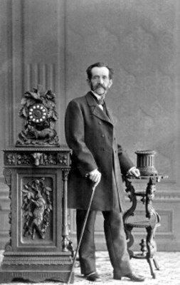Retrato de un hombre con bastón