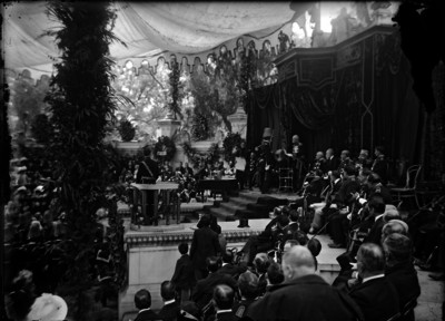 Porfirio Díaz en la ceremonia de entrega de premios y recompensas a alumnos del Colegio Militar