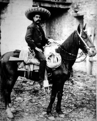 Emiliano Zapata a caballo, retrato