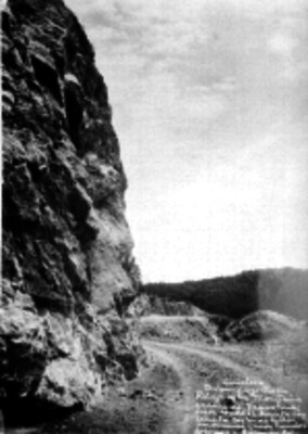 Tramo de la "carretera Chilpancingo-Tixtla"