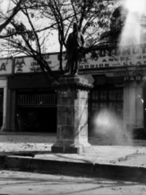 Monumento a Leandro Valle