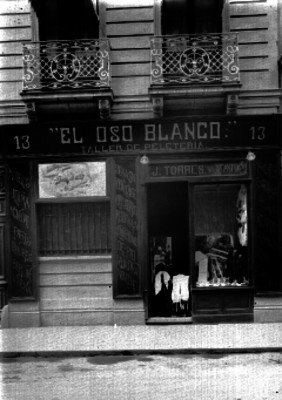 Peletería El Oso Blanco