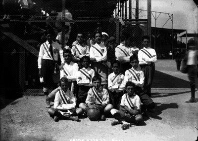 Equipo de futbol infantil Centro Unión, retrato de grupo