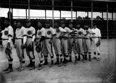 Equipo de beisbol del club Centro Unión, retrato de grupo