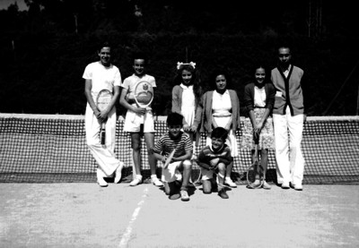 Tenistas y entrenadores, retrato de grupo