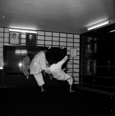 Emilio y Paco Sánchez práctican Judo