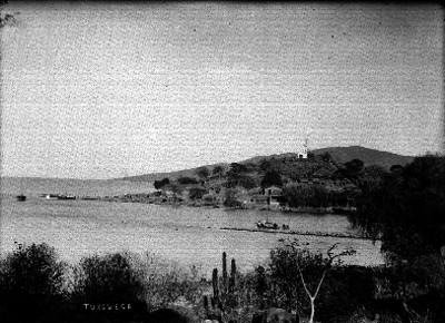 Río y poblado de "Tuxcueca", panorámica