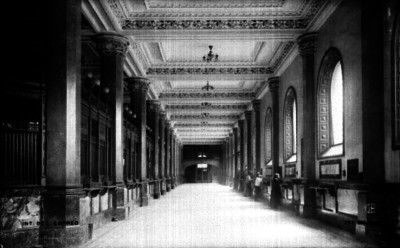 Edificio del correo, interior