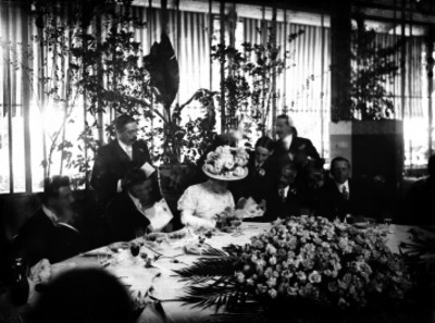 Fábregas Virginia en el banquete de las palmas academicas