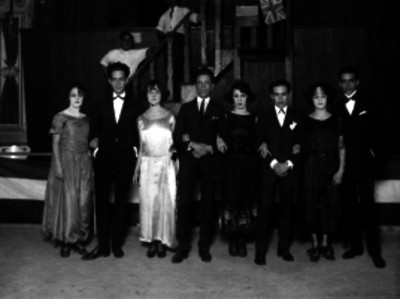 Parejas de bailarines, retrato de grupo